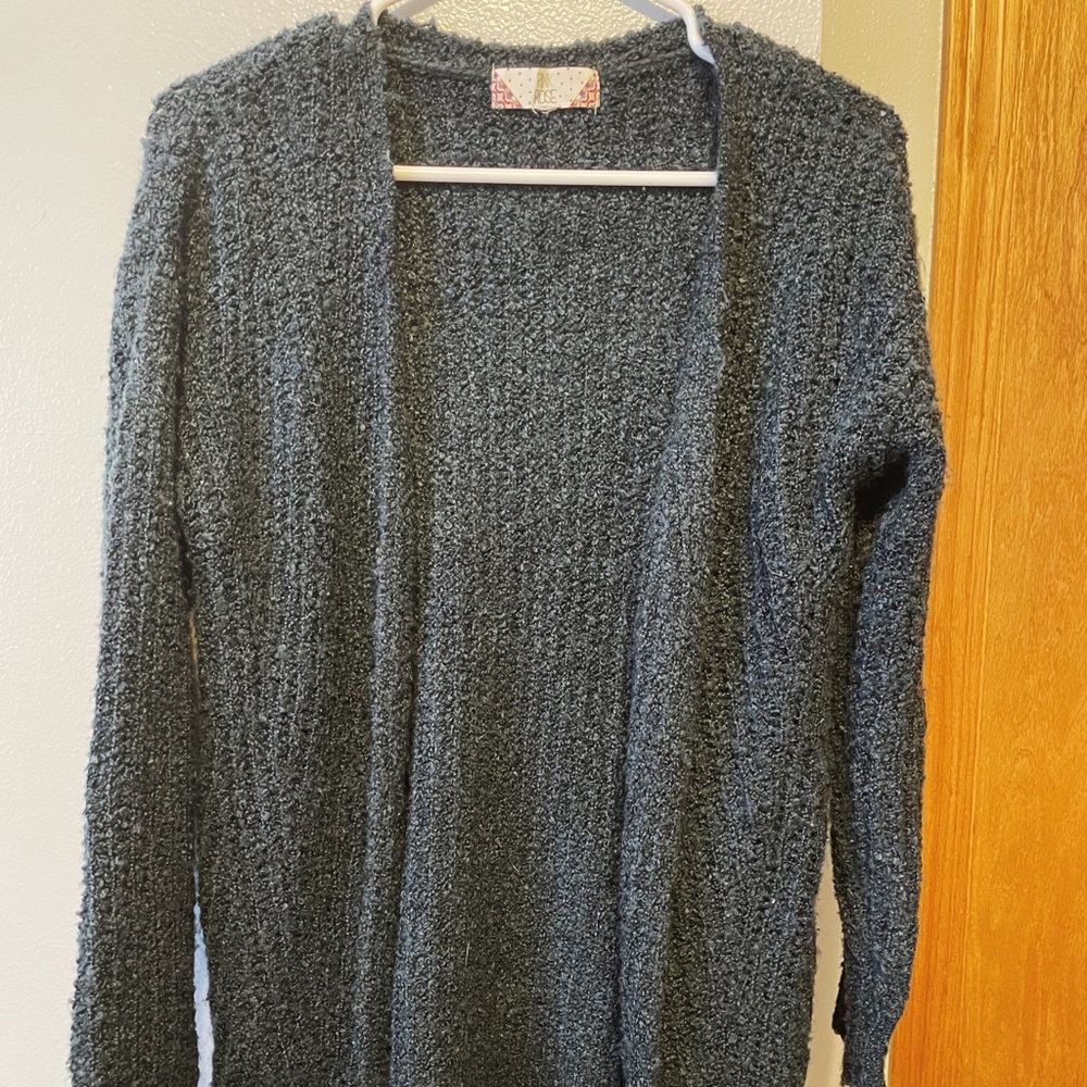 Pink Rose Sweater/cardigan !!